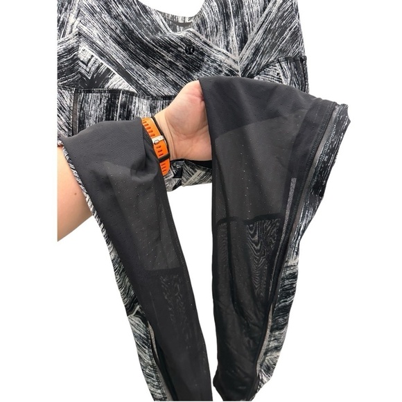 Lululemon Hot To Street Pant - Picture 7 of 9